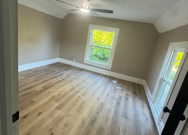 Property at 100 Maria St, Brandon, WI, 53919, 5 beds, 1.5 baths, [object Object]