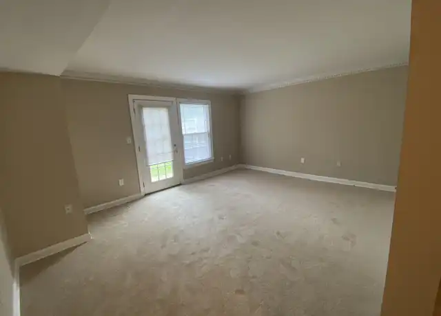 Property at 67 Towne Square Dr, Newport News, VA, 23607, 2 beds, 2.5 baths, [object Object]