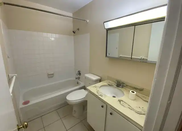 Property at 67 Towne Square Dr, Newport News, VA, 23607, 2 beds, 2.5 baths, [object Object]