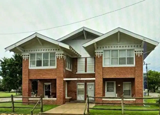 Property at 317 A St NW Unit D3, Ardmore, OK, 73401, 3 beds, 1 bath, [object Object]