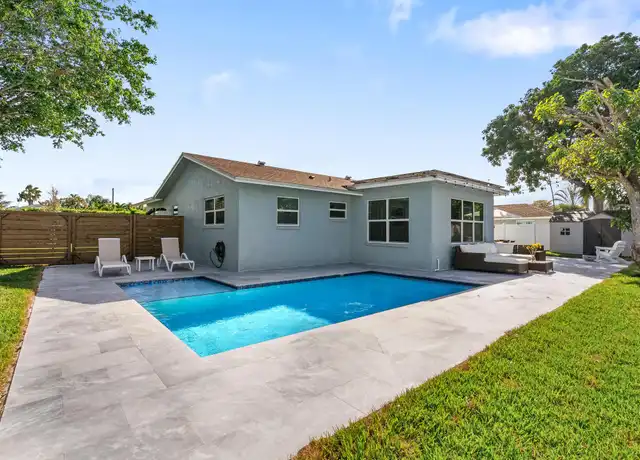 Property at 667 Blue Jay Rd, Delray Beach, FL, 33444, 4 beds, 2 baths, [object Object]