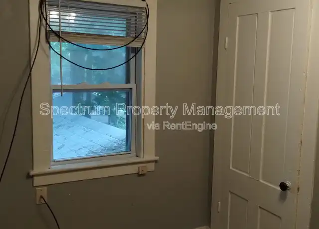 Property at 63 Patterson St Unit 3, Augusta, ME, 04330, 1 bed, 1 bath, [object Object]