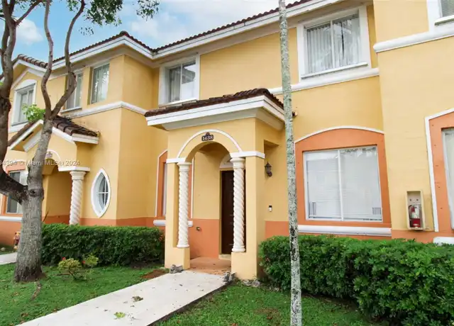 Property at 1438 SE 24th Ct, Homestead, FL, 33035, 3 beds, 2 baths, [object Object]