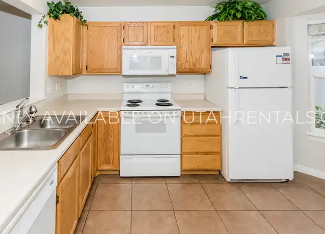 Property at 1057 S 810 E, Provo, UT, 84606, 3 beds, 1.5 baths, [object Object]