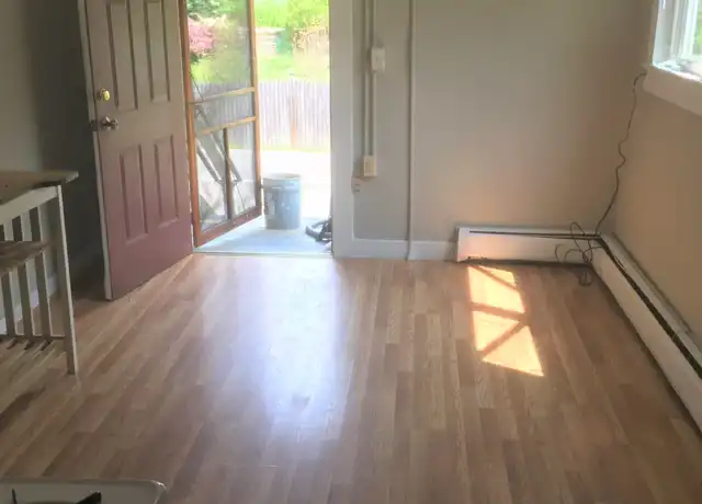 Property at 35 High St Unit 4, Amherst, MA, 01002, 0 beds, 1 bath, [object Object]