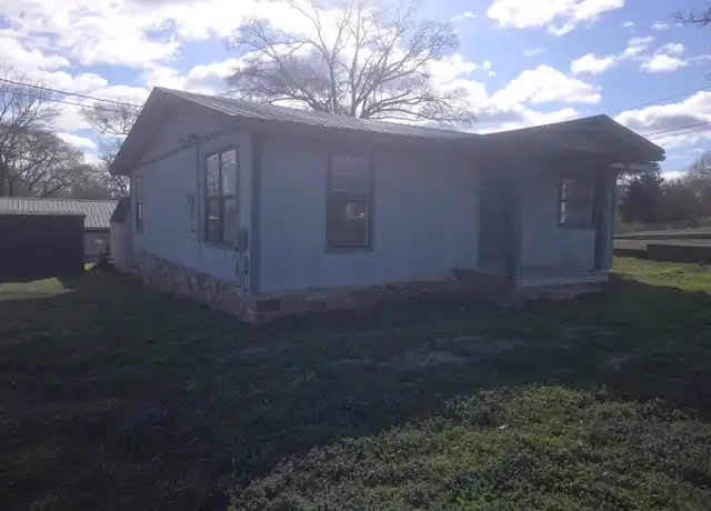 Property at 1209 S Glenwood Ave, Russellville, AR, 72801, 2 beds, 1 bath, [object Object]