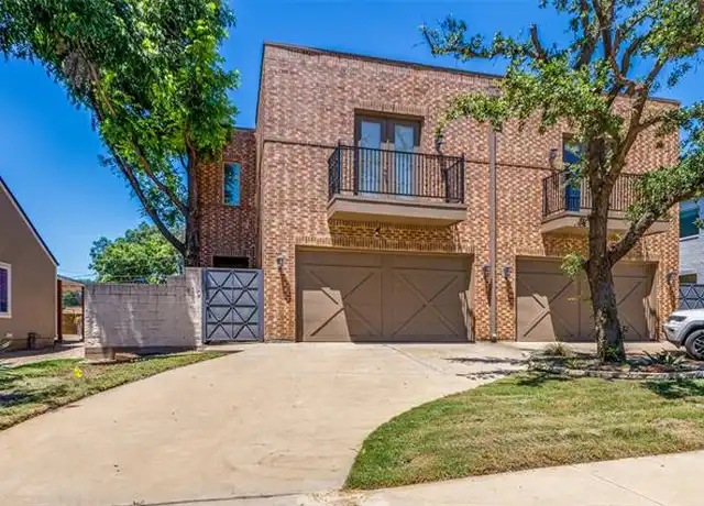 Property at 410 Templeton Dr, Fort Worth, TX, 76107, 3 beds, 2.5 baths, [object Object]
