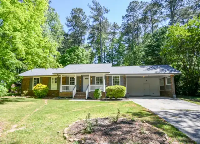 Property at 310 Kelly Dr, Fayetteville, GA, 30214, 3 beds, 2 baths, [object Object]