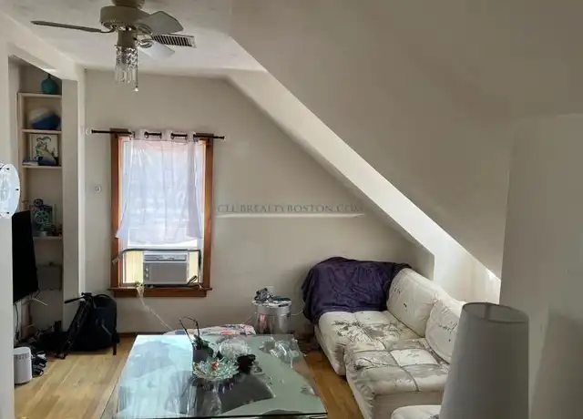 Property at 25 Cushing St, Waltham, MA, 02453, 1 bed, 1 bath, [object Object]