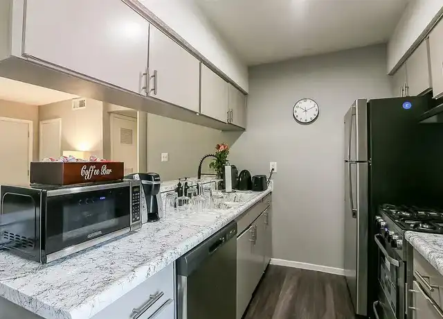 Property at Arches Condominiums - 101 E 33rd St, Austin, TX, 78705, 1 bed, 1 bath, [object Object]