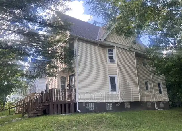 Property at 140 E Chambers St, Milwaukee, WI, 53212, 3 beds, 1 bath, [object Object]