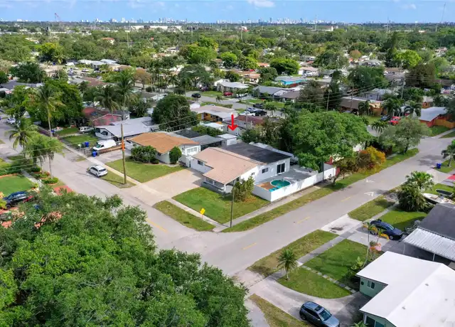 Property at 6470 Franklin St Unit 6470, Hollywood, FL, 33024, 4 beds, 2 baths, [object Object]