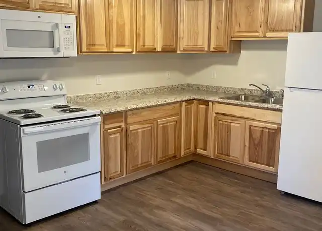 Property at 402 N Chestnut St, Cortez, CO, 81321, 3 beds, 1 bath, [object Object]