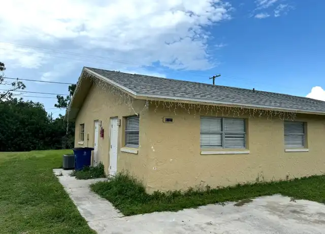 Property at 8253 Beacon Blvd, Fort Myers, FL, 33907, 2 beds, 1 bath, [object Object]