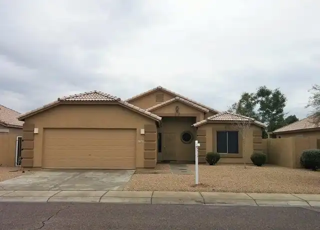 Property at 5163 W Bryce Ln, Glendale, AZ, 85301, 3 beds, 2 baths, [object Object]