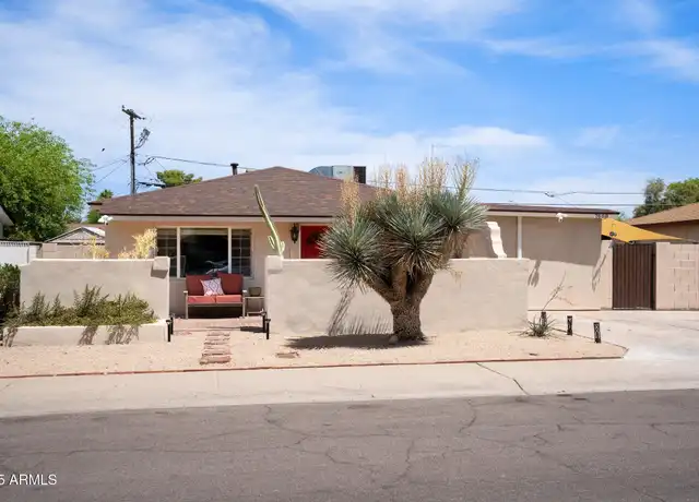 Property at 7608 E Catalina Dr, Scottsdale, AZ, 85251, 3 beds, 2 baths, [object Object]