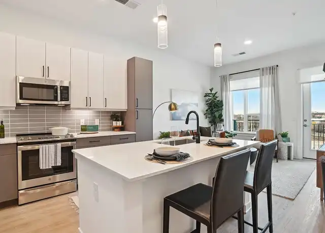Property at Solis Midtown - 1133 Harding Pl, Charlotte, NC, 28204, 0-3 beds, 1-2.5 bath, [object Object]
