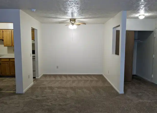 Property at 10 Woodstock Gdns Unit 10, Batavia, NY, 14020, 2 beds, 1 bath, [object Object]
