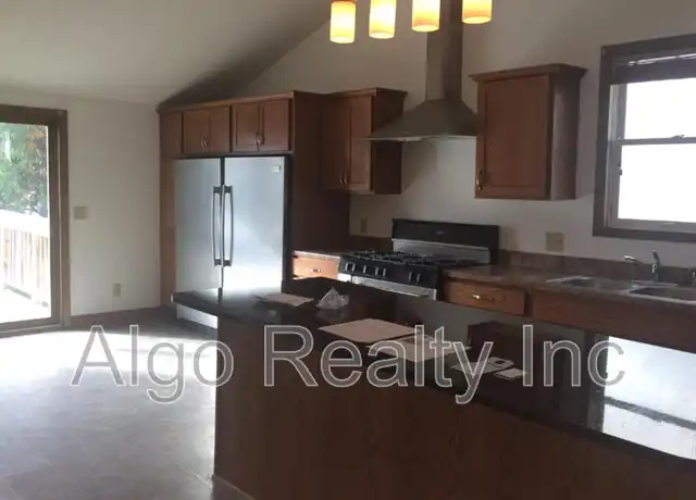 Property at 1223 Morgan Ave N, Minneapolis, MN, 55411, 5 beds, 2 baths, [object Object]