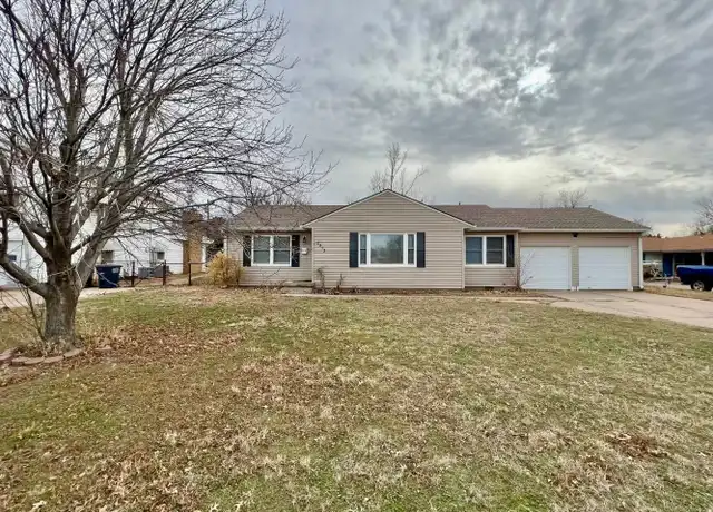 Property at 2813 W Maine Ave, Enid, OK, 73703, 3 beds, 1 bath, [object Object]