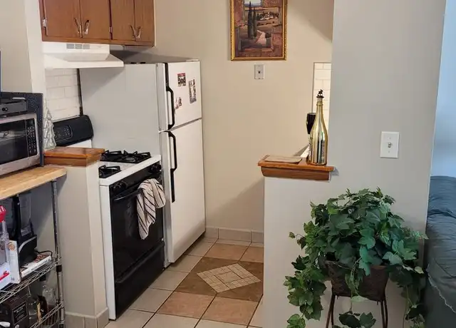 Property at 1620 N Marshall St Unit 206, Milwaukee, WI, 53202, 0 beds, 1 bath, [object Object]