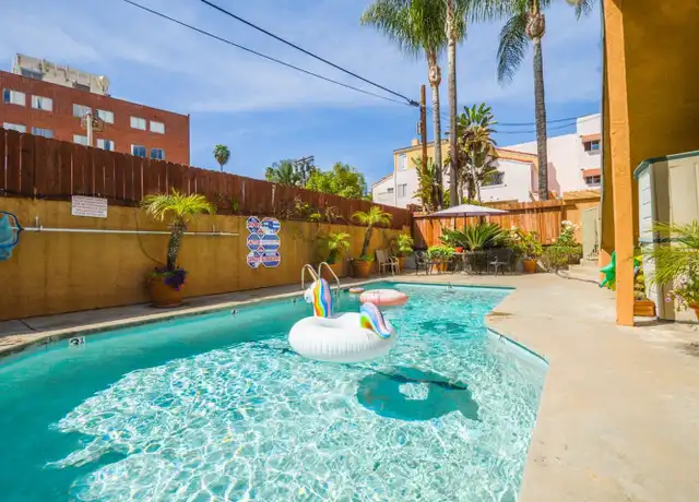 Property at 13952 Moorpark St Unit 03705, Sherman Oaks, CA, 91423, 2 beds, 2.5 baths, [object Object]