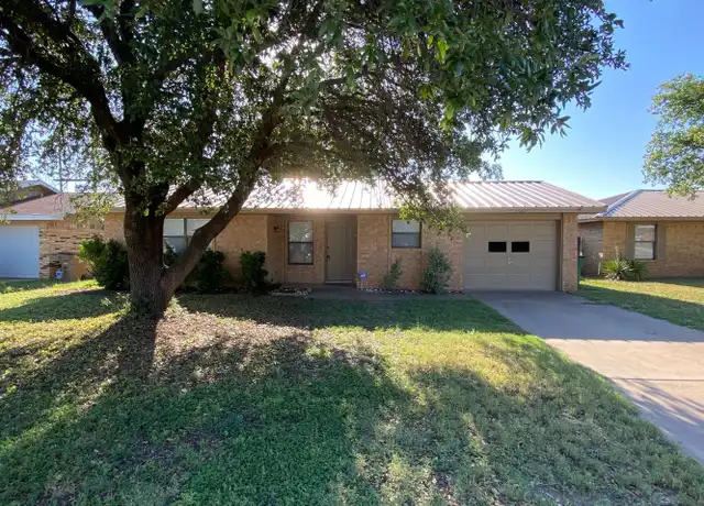 Property at 1326 Wiley St, San Angelo, TX, 76905, 3 beds, 2 baths, [object Object]