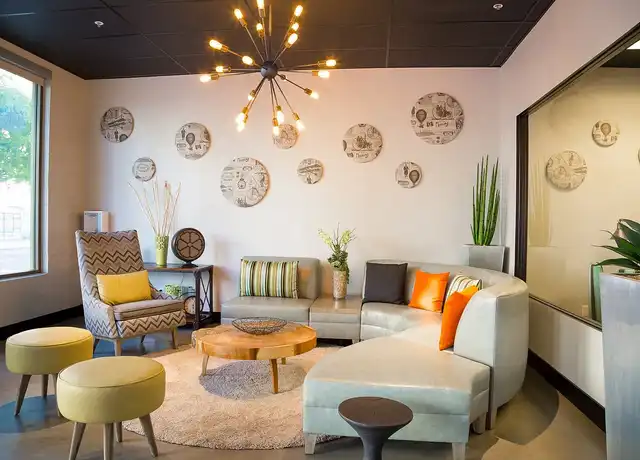 Property at Pine at 6th - 555 Pine Ave, Long Beach, CA, 90802, 0-2 beds, 1-2 bath, [object Object]