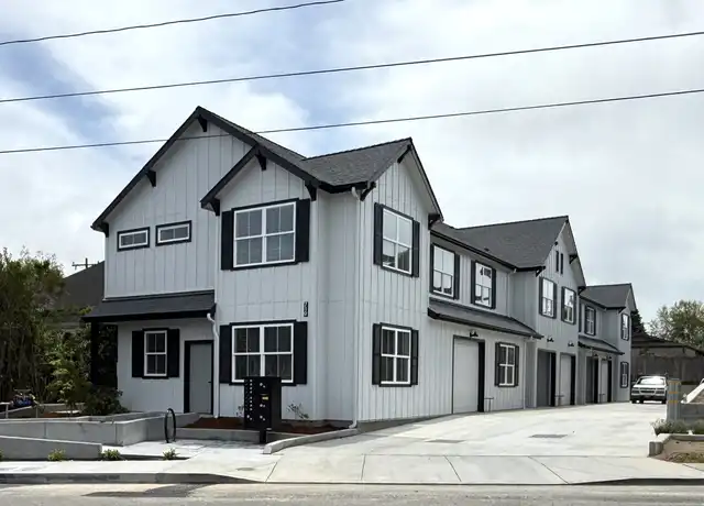 Property at 719 W Buhne St Unit 2, Eureka, CA, 95501, 2 beds, 1.5 baths, [object Object]