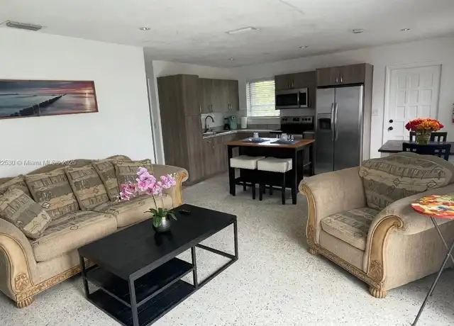 Property at 38 Silver Springs Dr Unit 38, Key Largo, FL, 33037, 3 beds, 1 bath, [object Object]