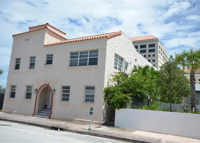 Property at 38 Oviedo Ave Unit 5, Coral Gables, FL, 33134, 1 bed, 1 bath, [object Object]