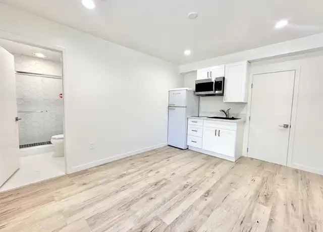 Property at 3742 Westwood Blvd Unit A, Los Angeles, CA, 90034, 0 beds, 1 bath, [object Object]