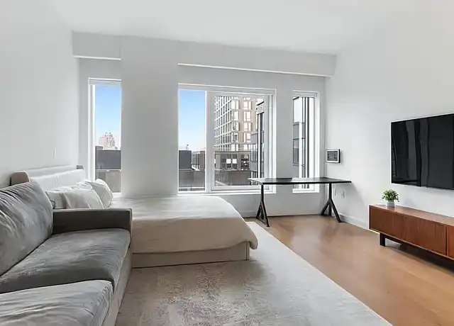 Property at 202 Broome St Unit 8P, New York, NY, 10002, 0 beds, 1 bath, [object Object]