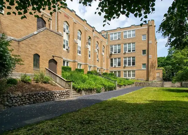 Property at 330 Main St, Fairhaven, MA, 02719, 1 bed, 1 bath, [object Object]