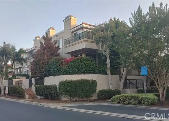Property at 19476 Mountainview Ln, Huntington Beach, CA, 92648, 2 beds, 2.5 baths, [object Object]