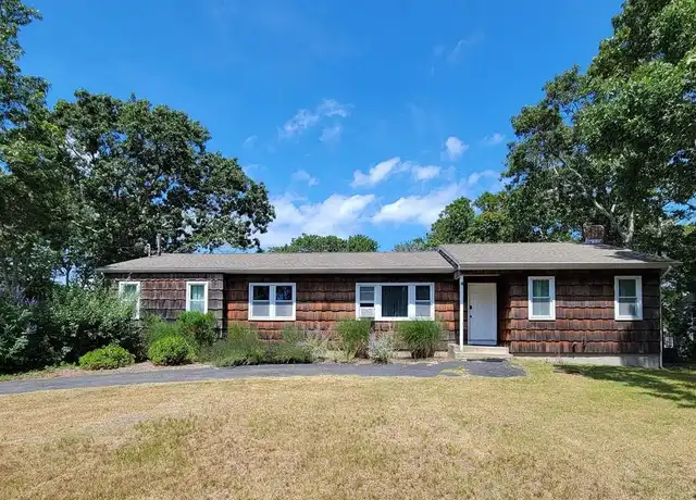 Property at 21 Wauhope Rd, Hampton Bays, NY, 11946, 3 beds, 2.5 baths, [object Object]