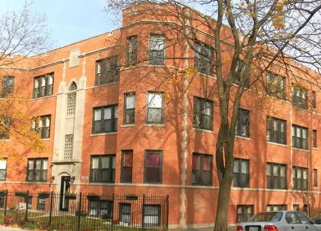 Property at 2852 W Rosemont Ave Unit 1, Chicago, IL, 60659, 2 beds, 2 baths, [object Object]