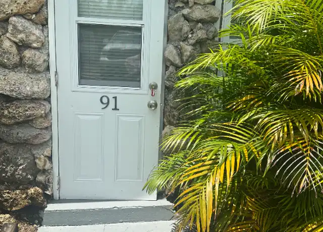 Property at 1064 N Tamiami Trl Unit 91, North Fort Myers, FL, 33903, 1 bed, 1 bath, [object Object]