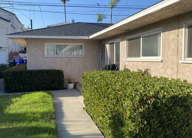 Property at 926 Chalcedony St, San Diego, CA, 92109, 1 bed, 1 bath, [object Object]