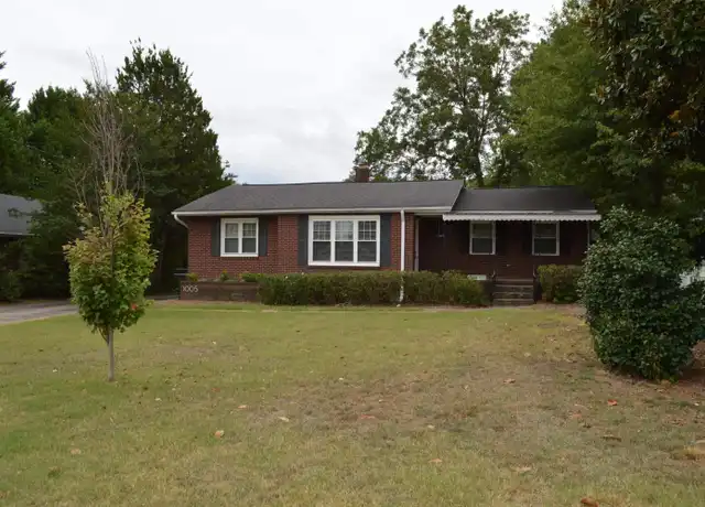 Property at 1005 W Poinsett St, Greer, SC, 29650, 3 beds, 2 baths, [object Object]
