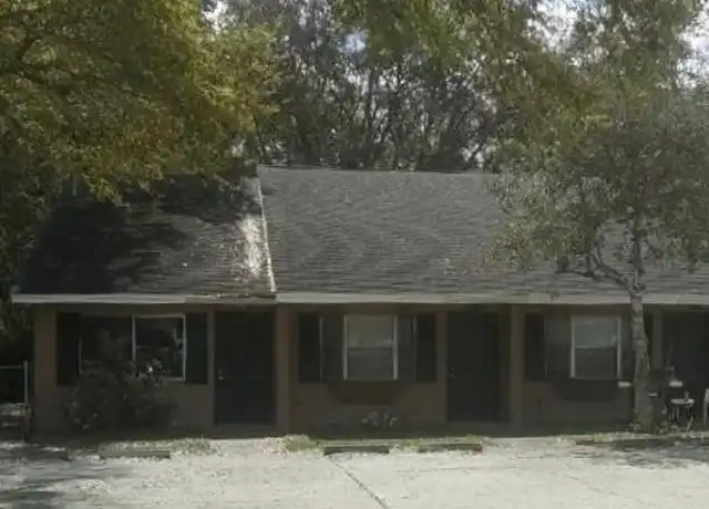 Property at 1411 Hill St, Leesburg, FL, 34748, 2 beds, 1 bath, [object Object]