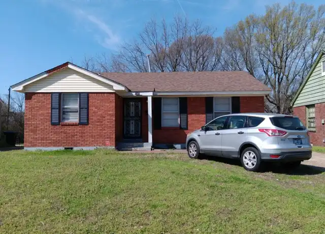 Property at 1865 S Lauderdale St, Memphis, TN, 38106, 3 beds, 2.5 baths, [object Object]