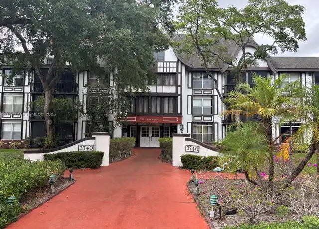 Property at 3740 Inverrary Dr Unit 2S, Lauderhill, FL, 33319, 1 bed, 1.5 baths, [object Object]