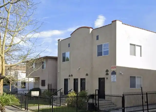 Property at 1816 S La Brea Ave Unit 1816 1/2, Los Angeles, CA, 90019, 2 beds, 1 bath, [object Object]