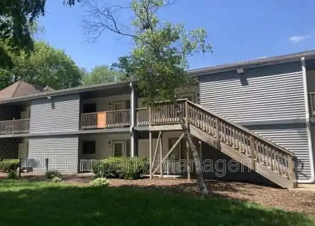 Property at 800 W Church St Unit 13, Champaign, IL, 61820, 2 beds, 1 bath, [object Object]