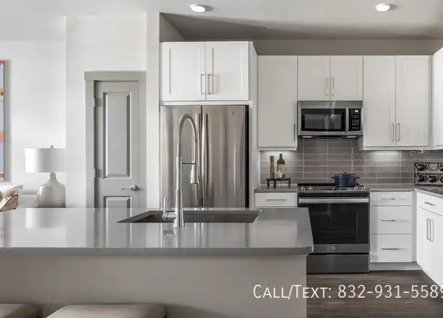 Property at 11155 Vintage Preserve Pkwy Unit BVP1, Houston, TX, 77070, 1 bed, 1 bath, [object Object]