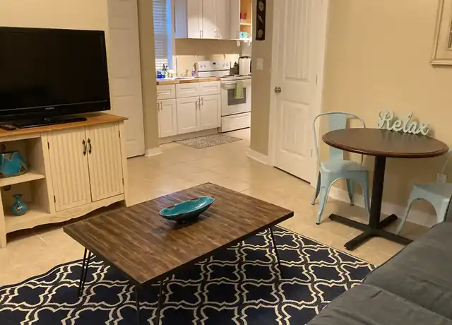 Property at 2012 Greenwood St Unit B, Savannah, GA, 31404, 1 bed, 1 bath, [object Object]