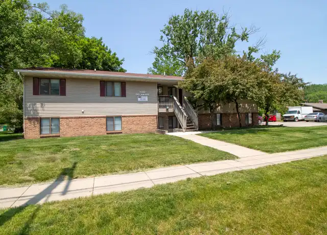 Property at 1502 Delaware Ave, Ames, IA, 50014, 3 beds, 1 bath, [object Object]