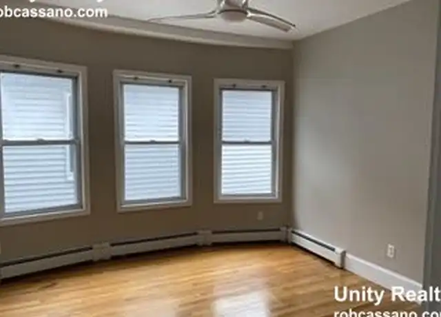 Property at 392 Centre St Unit 2, Dorchester, MA, 02122, 3 beds, 1 bath, [object Object]