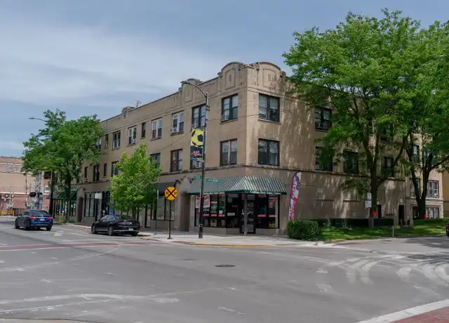 Property at 3146 W Eastwood Ave Unit 4633-2B, Chicago, IL, 60625, 2 beds, 1 bath, [object Object]
